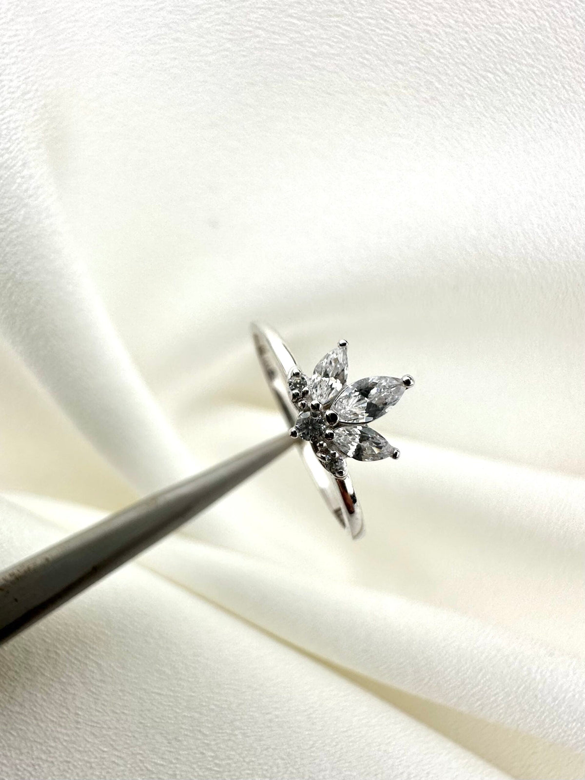 טבעת לוטוס